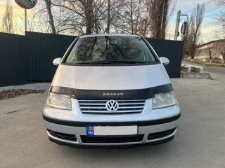 Volkswagen Sharan foto 2