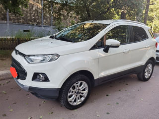 Ford EcoSport foto 2