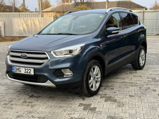 Ford Kuga foto 9