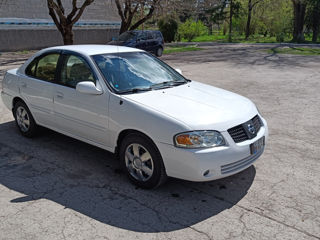 Nissan Sentra foto 4