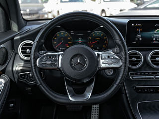 Mercedes GLC foto 10