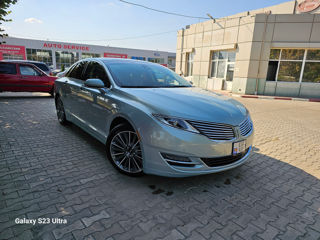 Lincoln MKZ foto 1