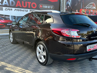 Renault Megane foto 8