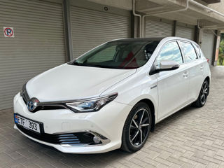 Toyota Auris foto 1