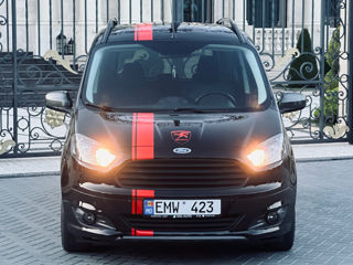 Ford Tourneo Courier foto 3