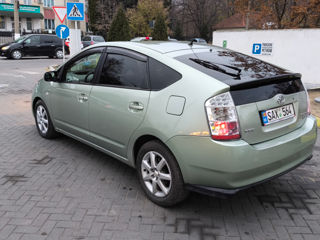 Toyota Prius foto 5