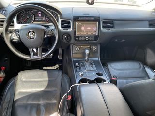 Volkswagen Touareg foto 9