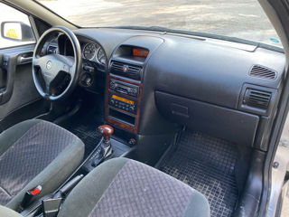 Opel Astra foto 18