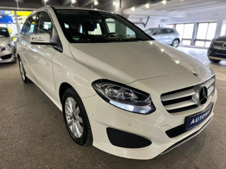 Mercedes B-Class foto 12