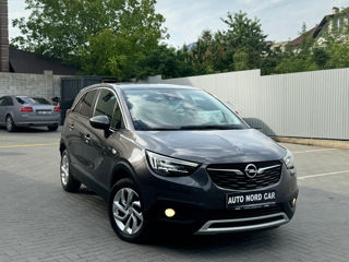 Opel Crossland X foto 2