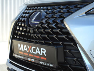 Lexus UX foto 4