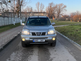 Nissan X-Trail foto 5