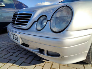 Mercedes CLK-Class foto 4