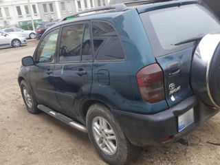 Toyota Rav 4 foto 2