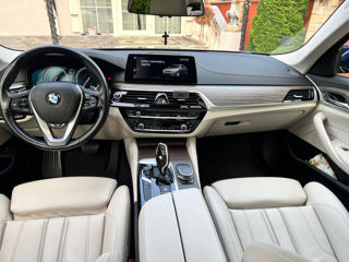 BMW 5 Series foto 6