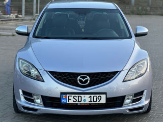 Mazda 6 foto 1