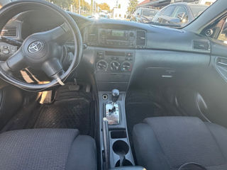 Toyota Corolla foto 8