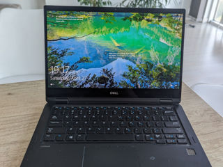 Vând Dell Latitude 7389 touchscreen laptop/tableta