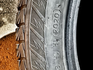 Vind 4 cauciucuri 205/50 r17, hankook, de iarna 90% foto 4