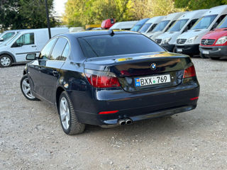 BMW 5 Series foto 4