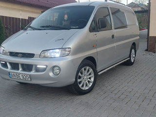 Hyundai H200 foto 2