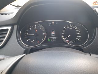 Nissan X-Trail foto 4