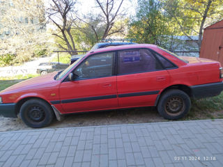 Mazda 626 foto 3