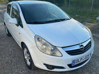 Opel Corsa foto 2