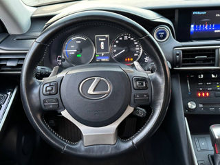 Lexus IS Series foto 11