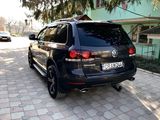 Volkswagen Touareg foto 3