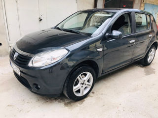 Dacia Sandero foto 3