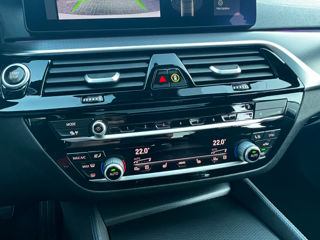 BMW 5 Series foto 11