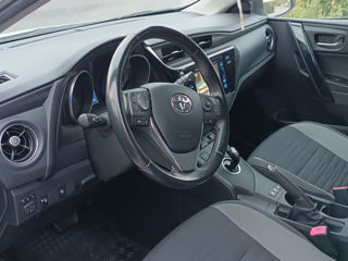 Toyota Auris foto 9