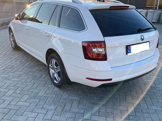 Skoda Octavia foto 3