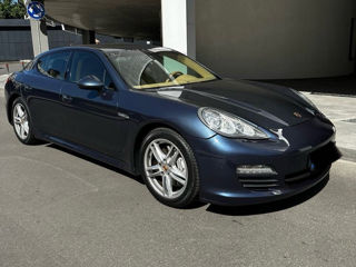 Porsche Panamera foto 1