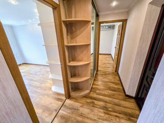 Apartament cu 2 camere, 53 m², Buiucani, Chișinău foto 3