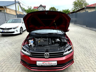 Volkswagen Jetta foto 15