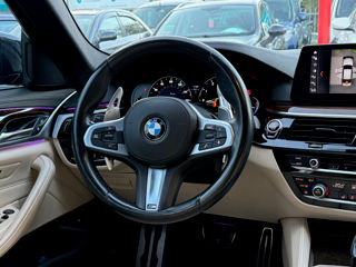 BMW 5 Series foto 14