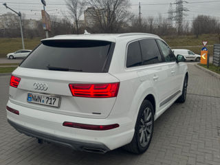 Audi Q7 foto 3