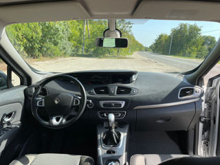 Renault Scenic foto 10