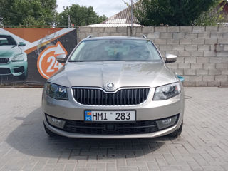 Skoda Octavia foto 4