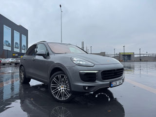 Porsche Cayenne foto 2