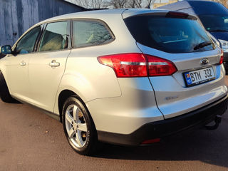 Ford Focus foto 4