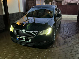 Skoda Superb foto 3