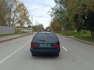 Volkswagen Passat foto 7