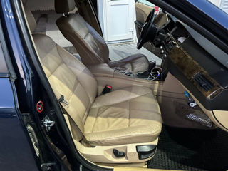 BMW 5 Series foto 16