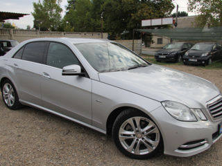 Mercedes E-Class foto 3