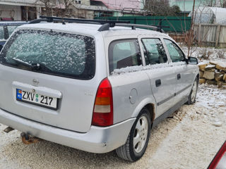 Opel Astra foto 4