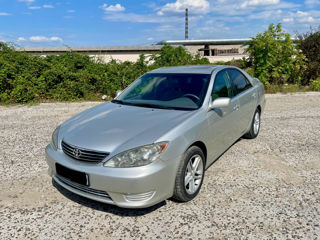 Toyota Camry foto 2