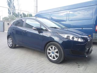 Ford Fiesta 5D foto 3